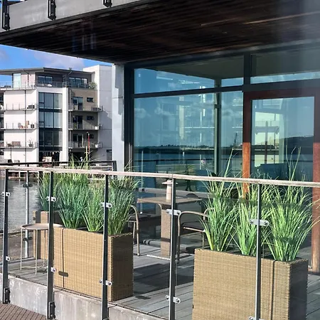 Penthouselejlighed Med Fuld Havudsigt 公寓 *